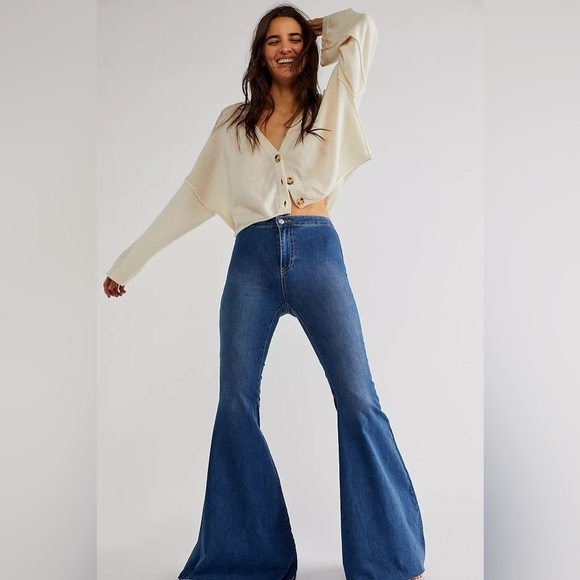 Free People Womens Size 25 Just Float On Flare Jeans in Jericho Blue Hippie Boho - Picture 1 of 12